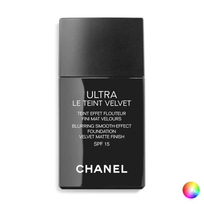 Base de maquillage liquide Ultra Le Teint Velvet Chanel