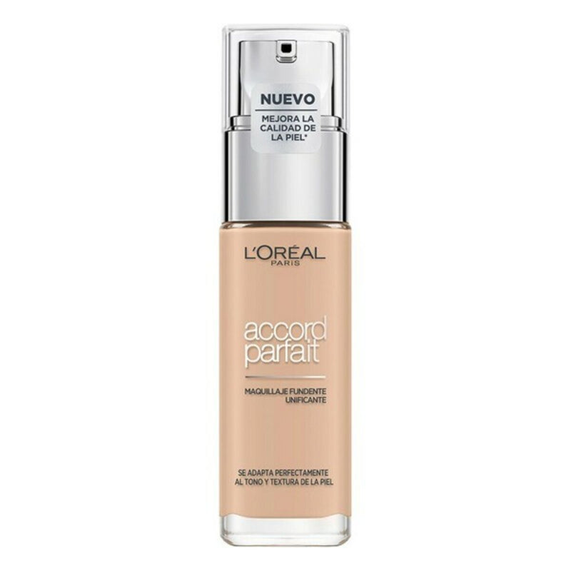 Base de maquillage liquide Accord Parfait L&