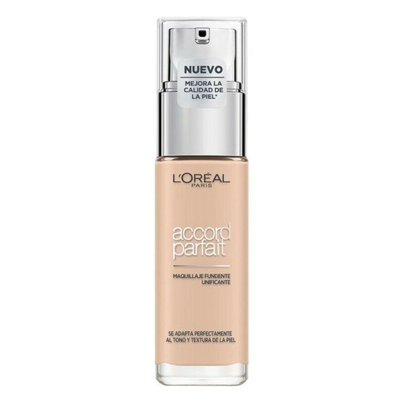 Base de maquillage liquide Accord Parfait L&